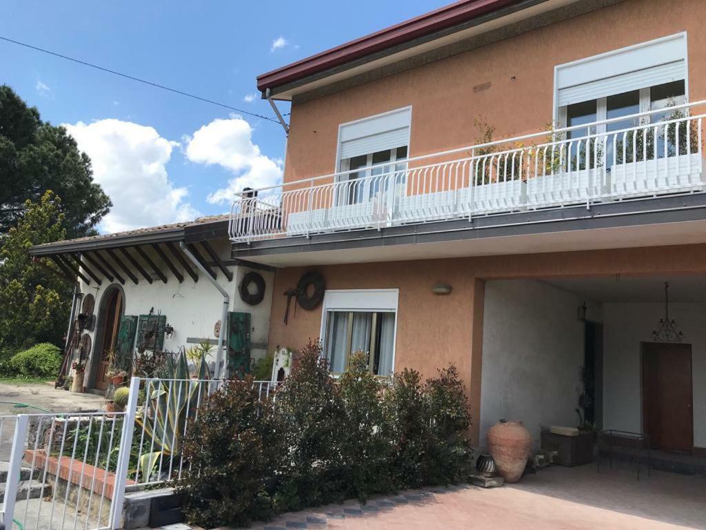 La Finestra Sull'Etna Hotel Motta Sant'Anastasia Exterior photo